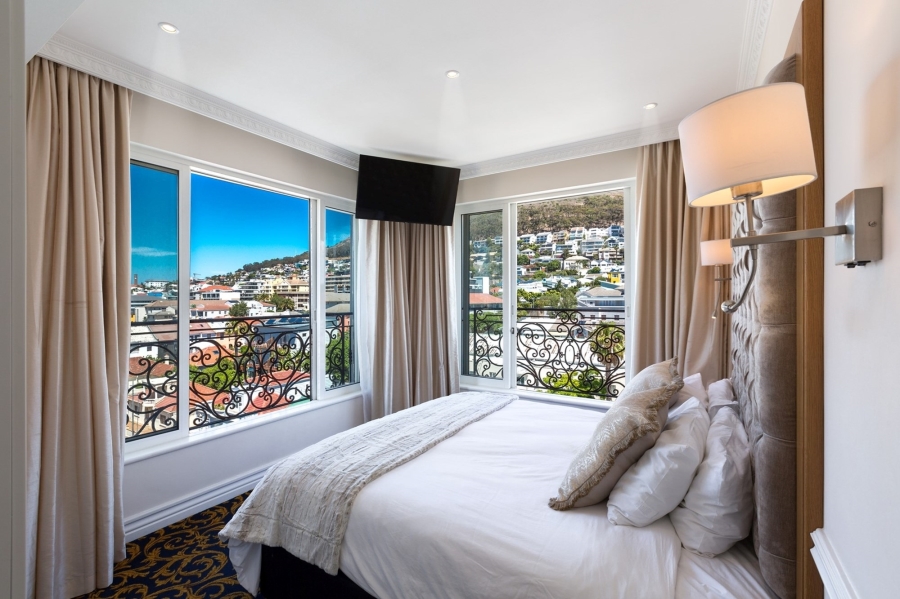 To Let 2 Bedroom Property for Rent in Sea Point Western Cape